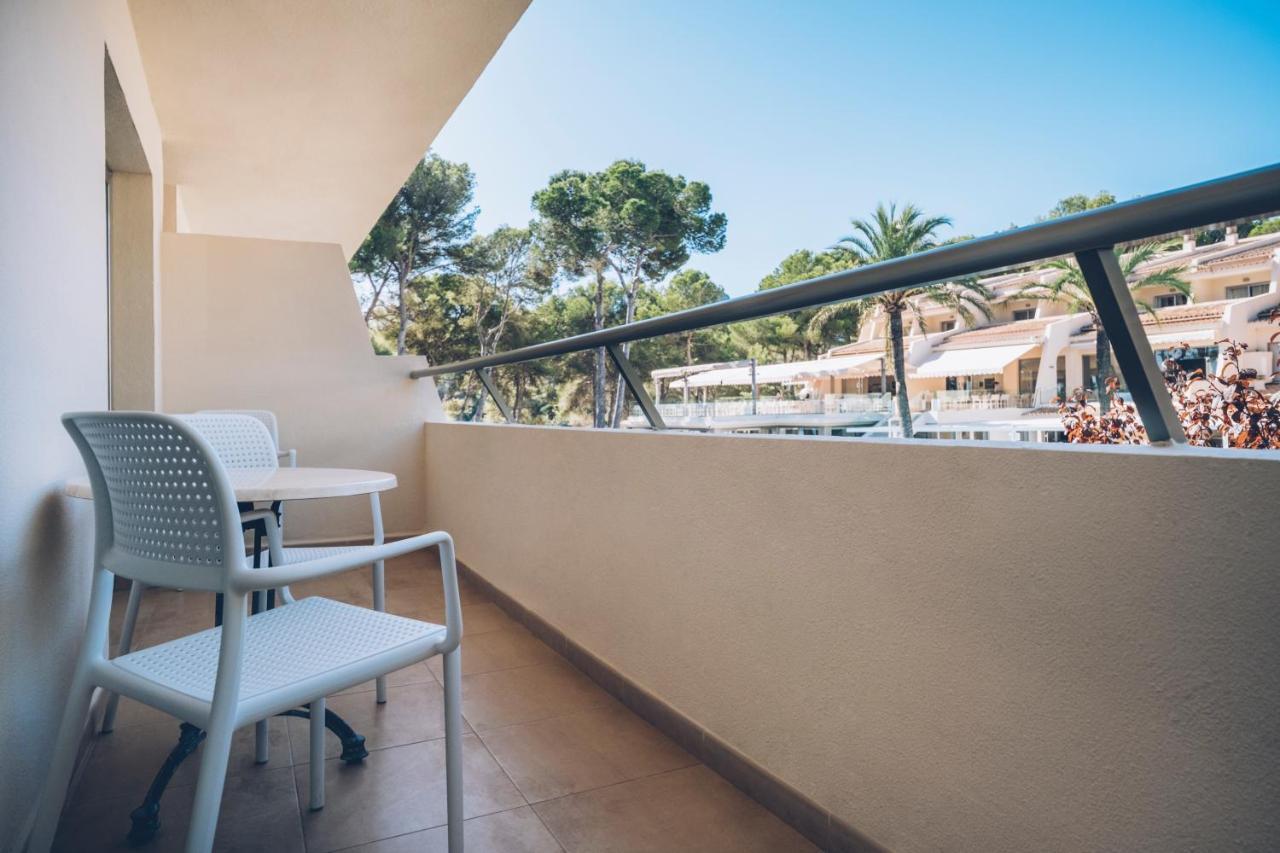 Отель Iberostar Waves Pinos Park Фонт-де-Са-Кала Экстерьер фото