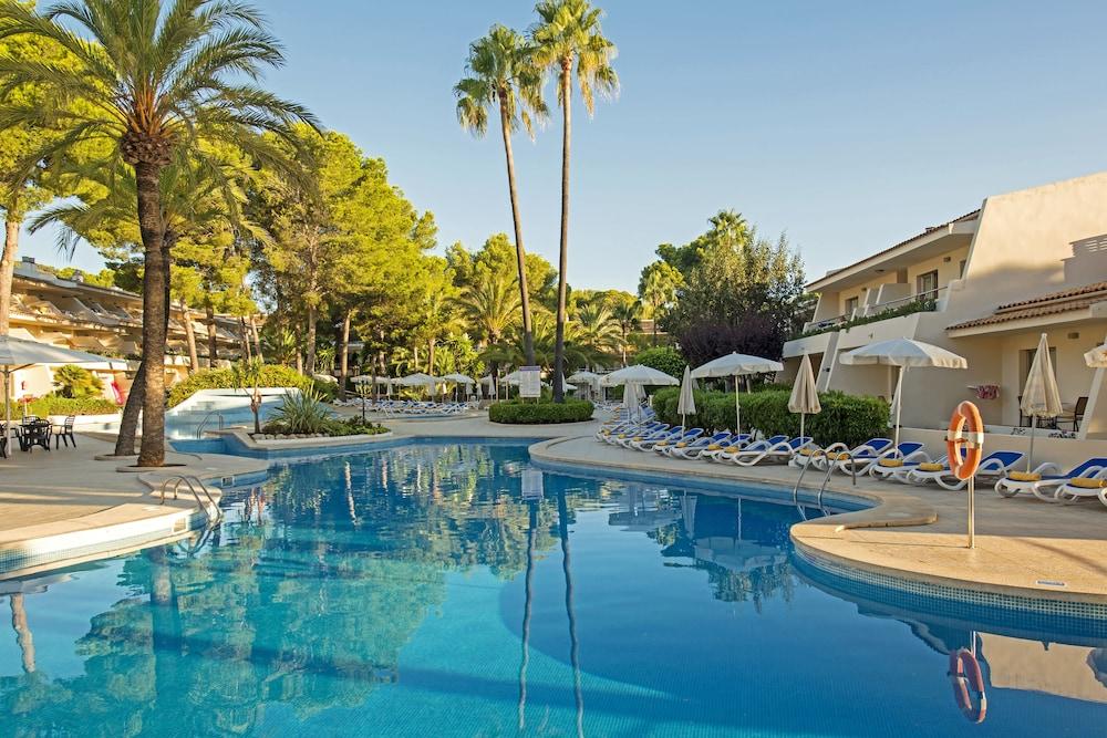 Отель Iberostar Waves Pinos Park Фонт-де-Са-Кала Экстерьер фото